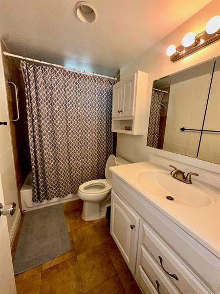 Image 10 of 12 For 1821 62nd St  301