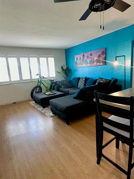 Image 4 of 12 For 1821 62nd St  301