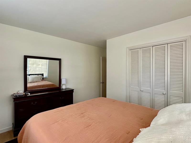 Image 8 of 12 For 1821 62nd St  301