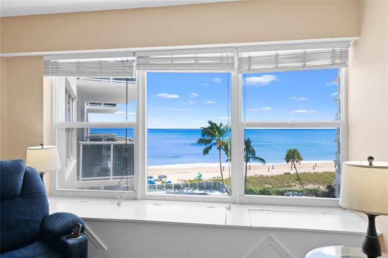 Image 12 of 48 For 3700 Galt Ocean Dr  409