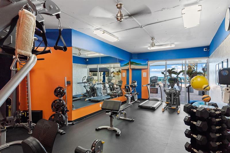 Image 30 of 48 For 3700 Galt Ocean Dr  409