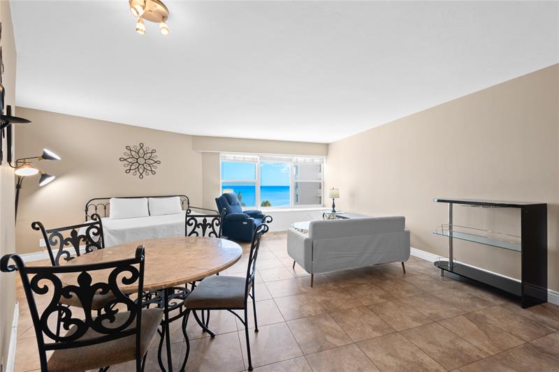 Image 9 of 48 For 3700 Galt Ocean Dr  409