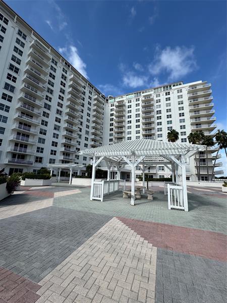 Image 14 of 49 For 1 Las Olas Cir  307