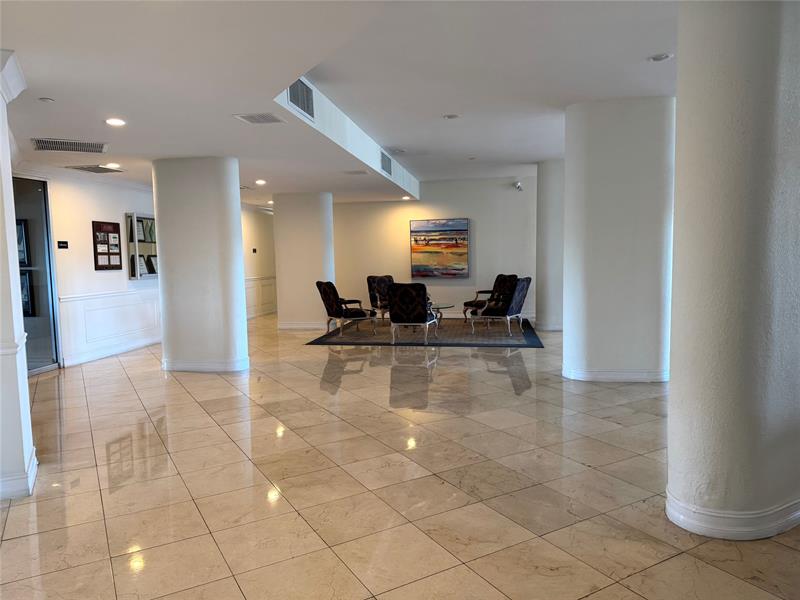 Image 20 of 49 For 1 Las Olas Cir  307