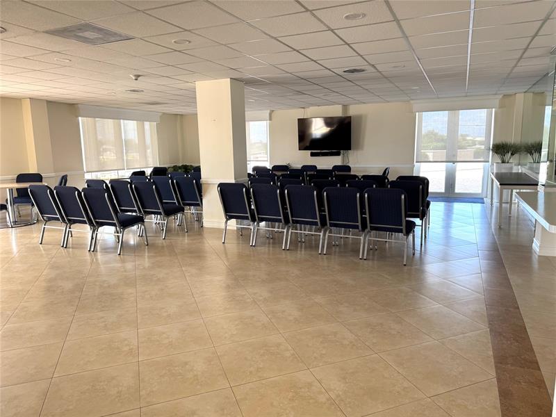 Image 22 of 49 For 1 Las Olas Cir  307