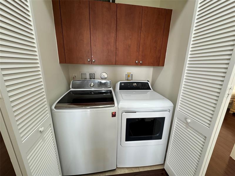 Image 17 of 20 For 3055 126th Ave  304