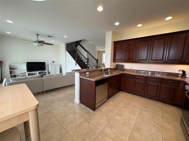 Image 5 of 20 For 3055 126th Ave  304