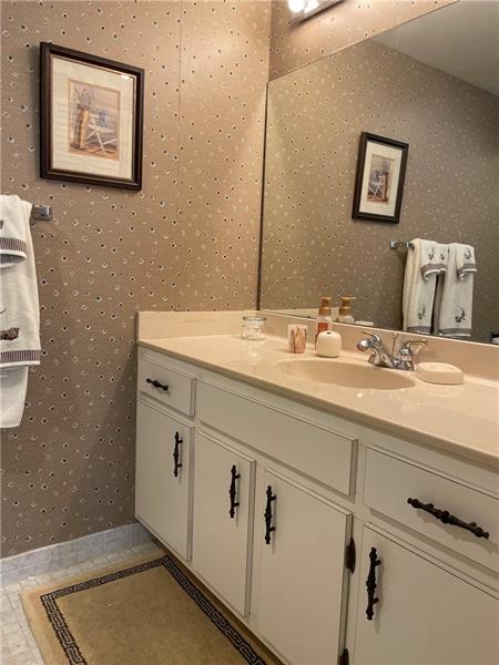 Image 18 of 51 For 2900 14th Street Cswy  514