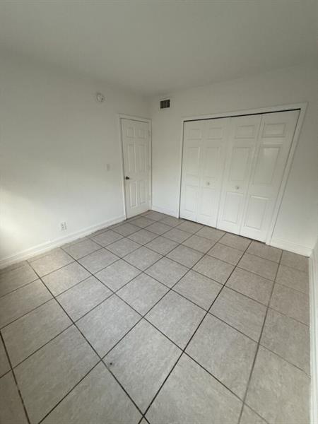 Image 9 of 9 For 3009 Andrews Ave  1