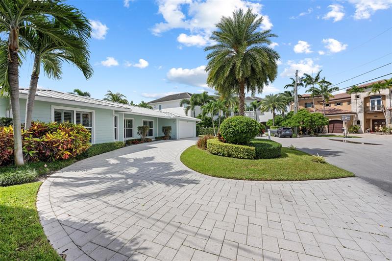 Image 41 of 71 For 2330 35th St