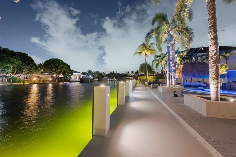 Image 47 of 71 For 2330 35th St