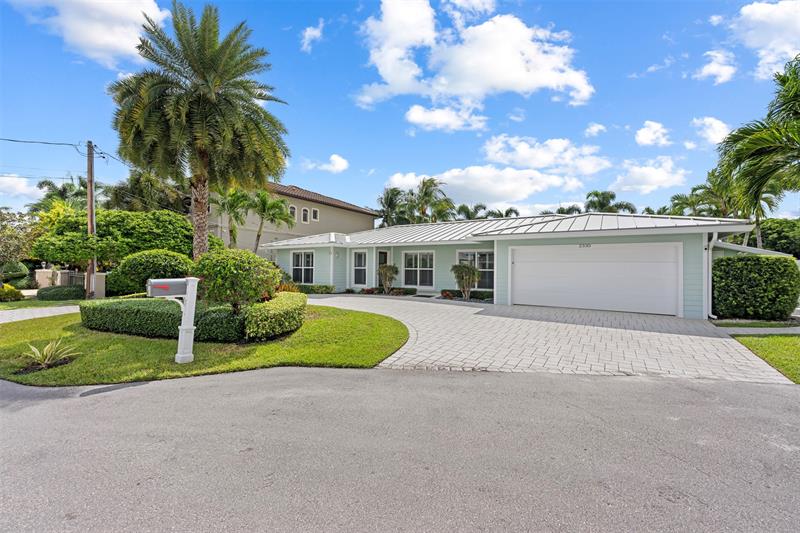 Image 7 of 71 For 2330 35th St