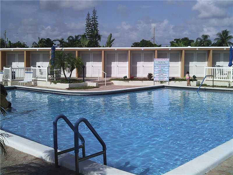 Image 4 of 10 For 6750 21st Rd  127