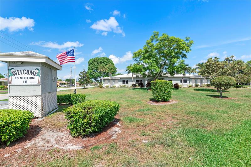 Image 38 of 39 For 6202 70th Ave