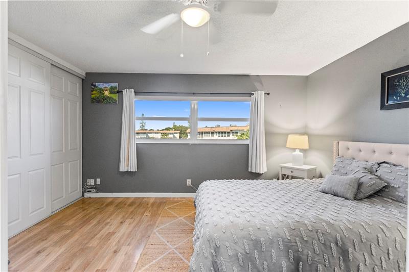 Image 14 of 56 For 3501 47th Ave  614