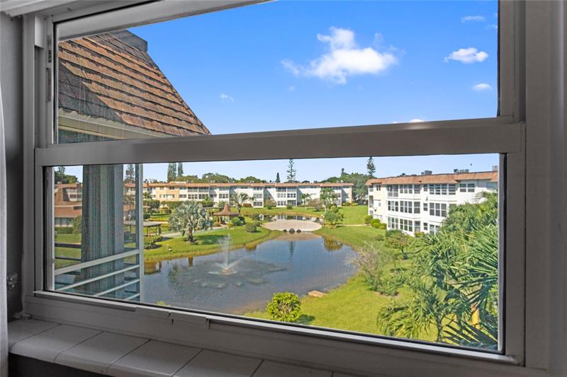 Image 15 of 56 For 3501 47th Ave  614