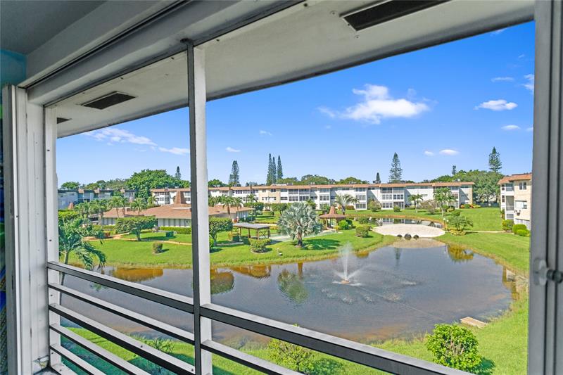 Image 19 of 56 For 3501 47th Ave  614