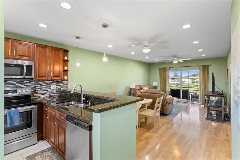 Image 2 of 56 For 3501 47th Ave  614