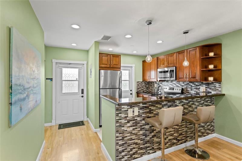 Image 28 of 56 For 3501 47th Ave  614