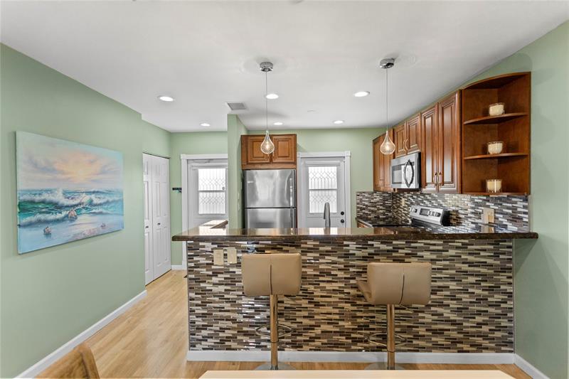 Image 30 of 56 For 3501 47th Ave  614