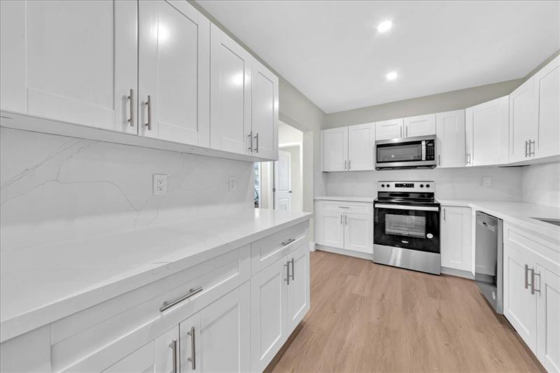 Image 10 of 36 For 5324 1st Ave