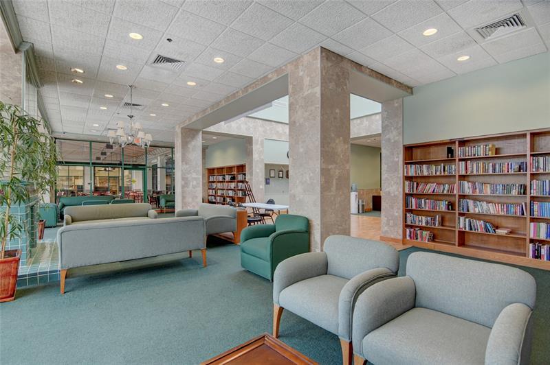 Image 11 of 65 For 2901 Victoria Cir  M4