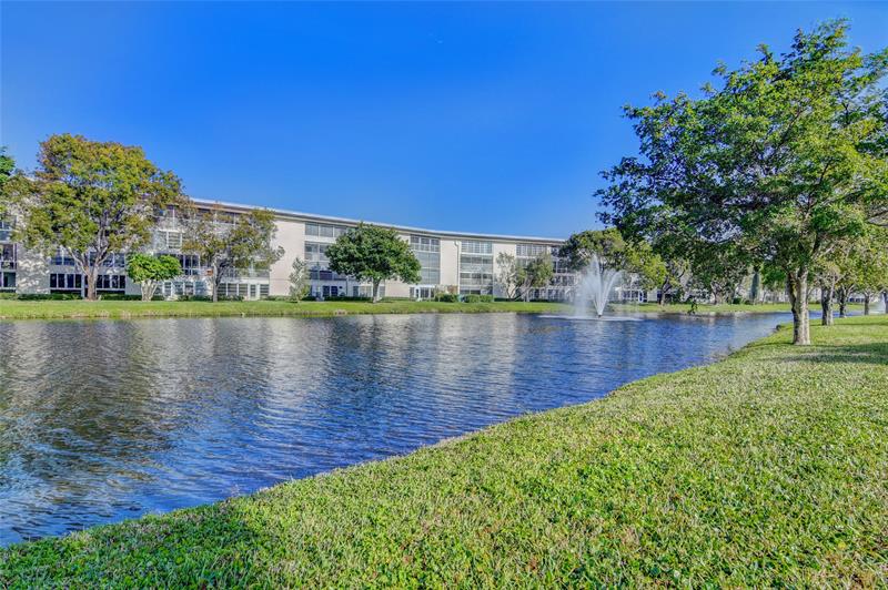 Image 51 of 65 For 2901 Victoria Cir  M4