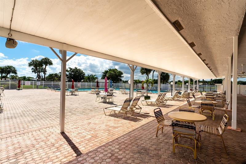 Image 24 of 33 For 14716 Lucy Drive