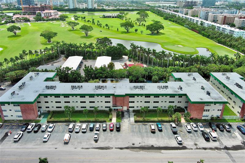 Image 17 of 21 For 1450 Atlantic Shores Blvd  117