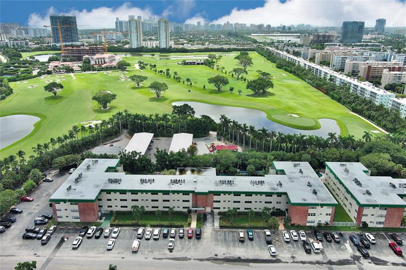 Image 18 of 21 For 1450 Atlantic Shores Blvd  117