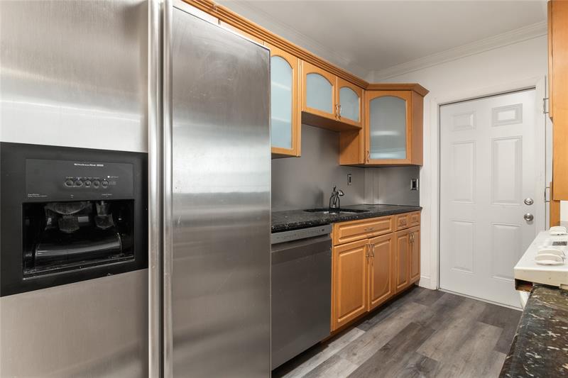 Image 7 of 21 For 1450 Atlantic Shores Blvd  117