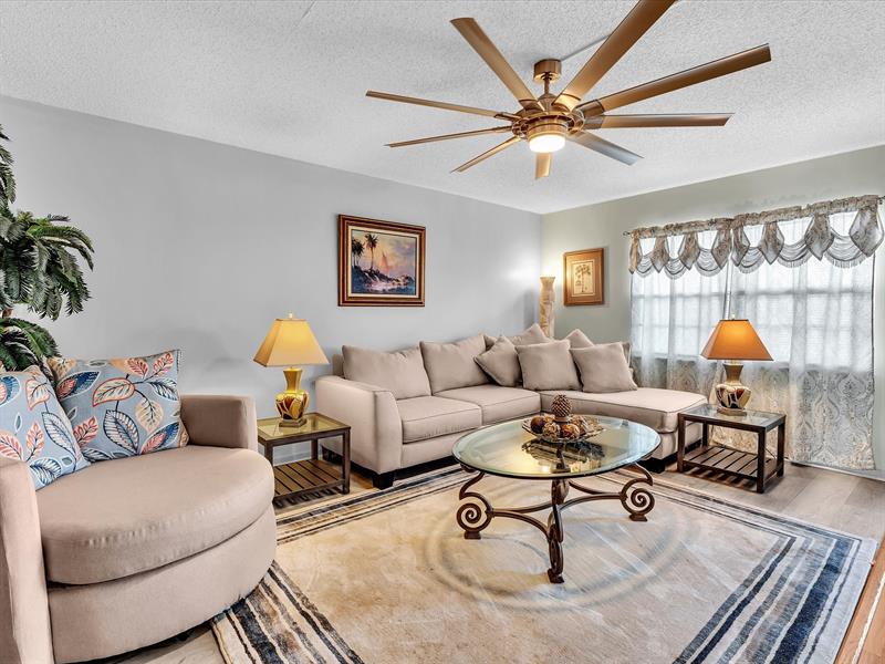 Image 15 of 100 For 4026 Ventnor H Ct  4026