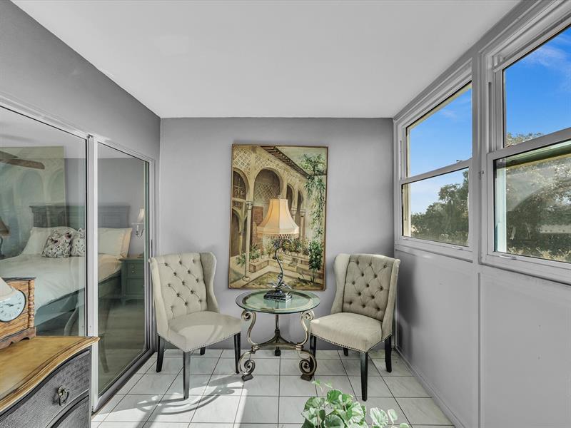 Image 45 of 100 For 4026 Ventnor H Ct  4026