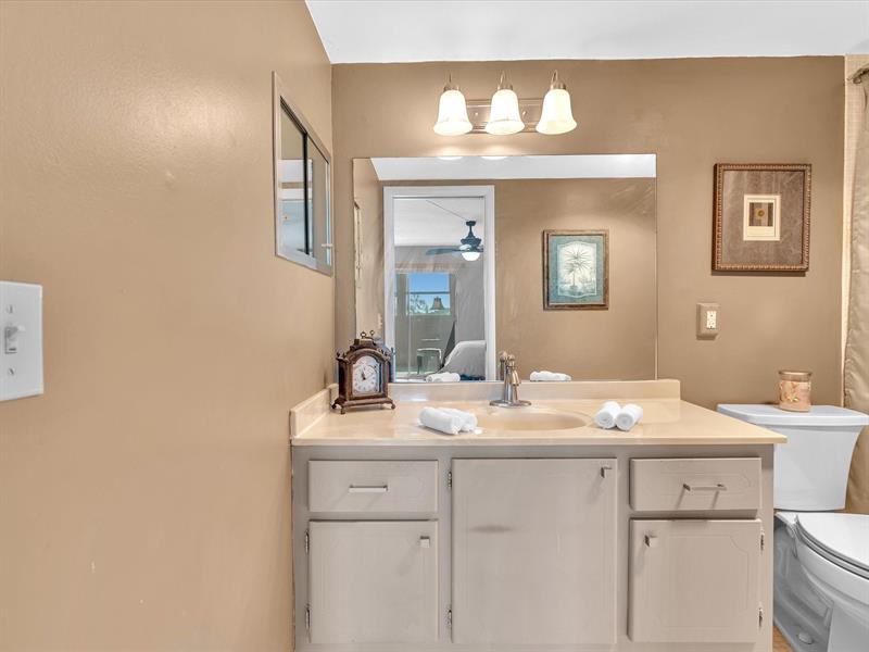 Image 50 of 100 For 4026 Ventnor H Ct  4026