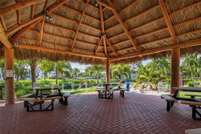 Image 84 of 100 For 4026 Ventnor H Ct  4026