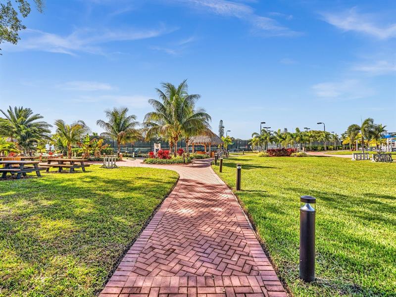 Image 88 of 100 For 4026 Ventnor H Ct  4026