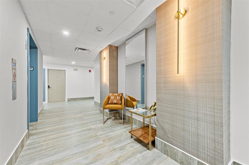 Image 24 of 39 For 209 Fort Lauderdale Beach Blvd  17g