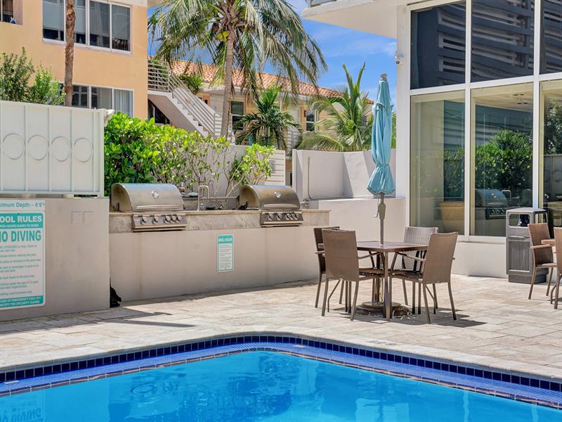 Image 29 of 39 For 209 Fort Lauderdale Beach Blvd  17g