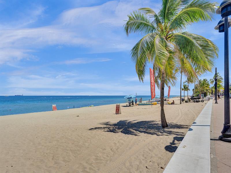 Image 39 of 39 For 209 Fort Lauderdale Beach Blvd  17g
