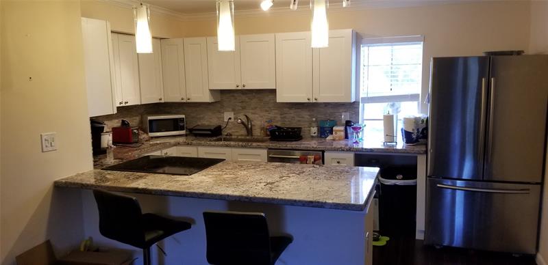 Image 5 of 10 For 905 28th St  