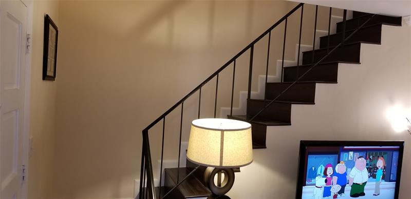 Image 7 of 10 For 905 28th St  