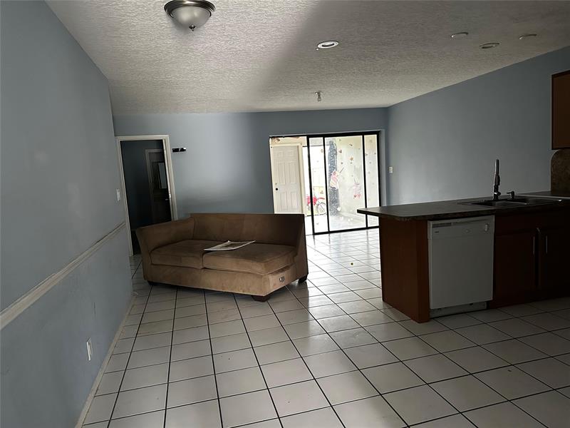 Image 4 of 7 For 3259 118th Ln