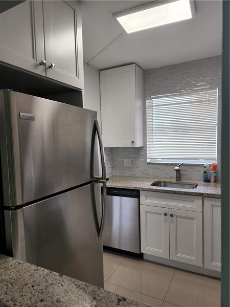 Image 7 of 15 For 9911 Sandalfoot Blvd  101