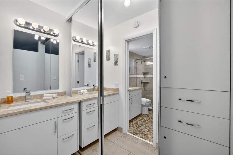 Image 15 of 29 For 1480 Ocean Blvd  209