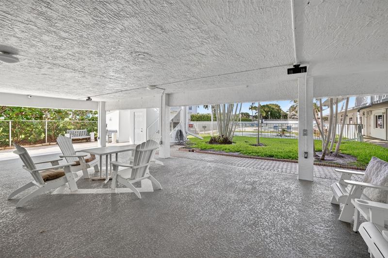 Image 24 of 29 For 1480 Ocean Blvd  209