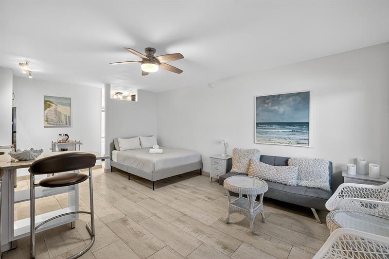 Image 7 of 29 For 1480 Ocean Blvd  209