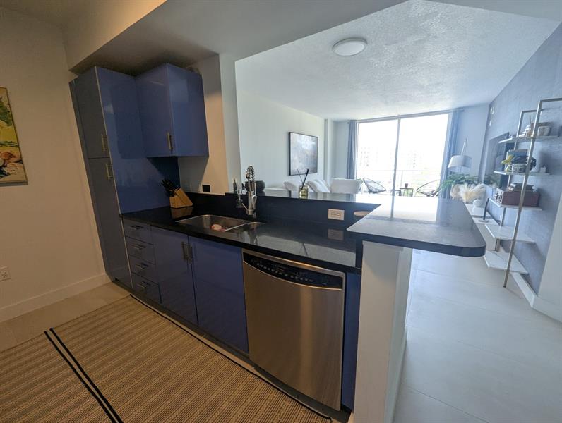 Image 12 of 23 For 18800 29th Ave  910