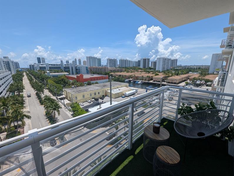 Image 4 of 23 For 18800 29th Ave  910