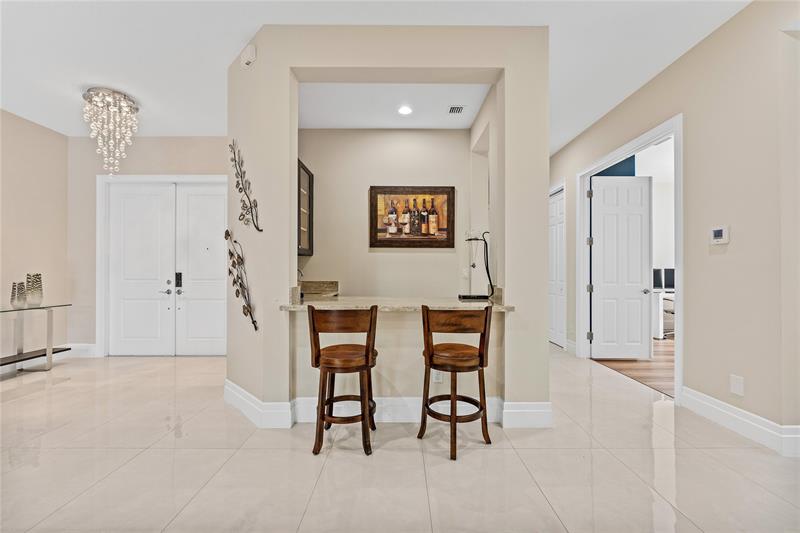 Image 6 of 56 For 9571 Eden Roc Ct