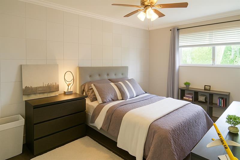 Image 6 of 19 For 2400 10th St  203